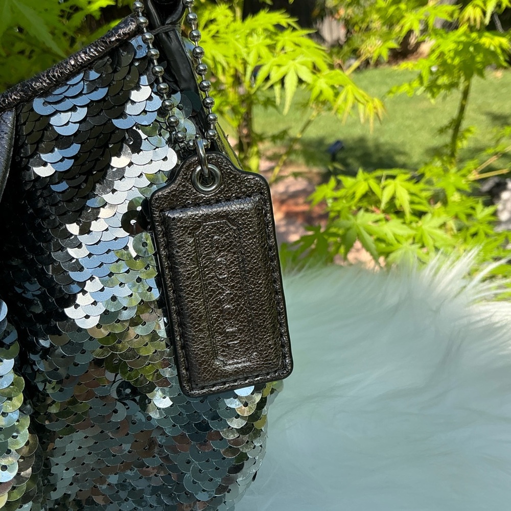 Coach Poppy Y2K Silver Sequin Groovy Shoulder Crossbody Hand Bag - Picture 10 of 16